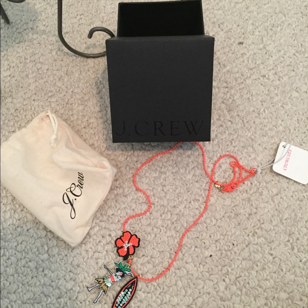 Crewcuts NWT girl’s necklace complete.. box, bag